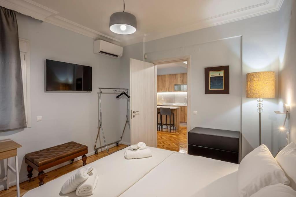 Karolou Ntil- Ground Floor Suite Saloniki Zewnętrze zdjęcie