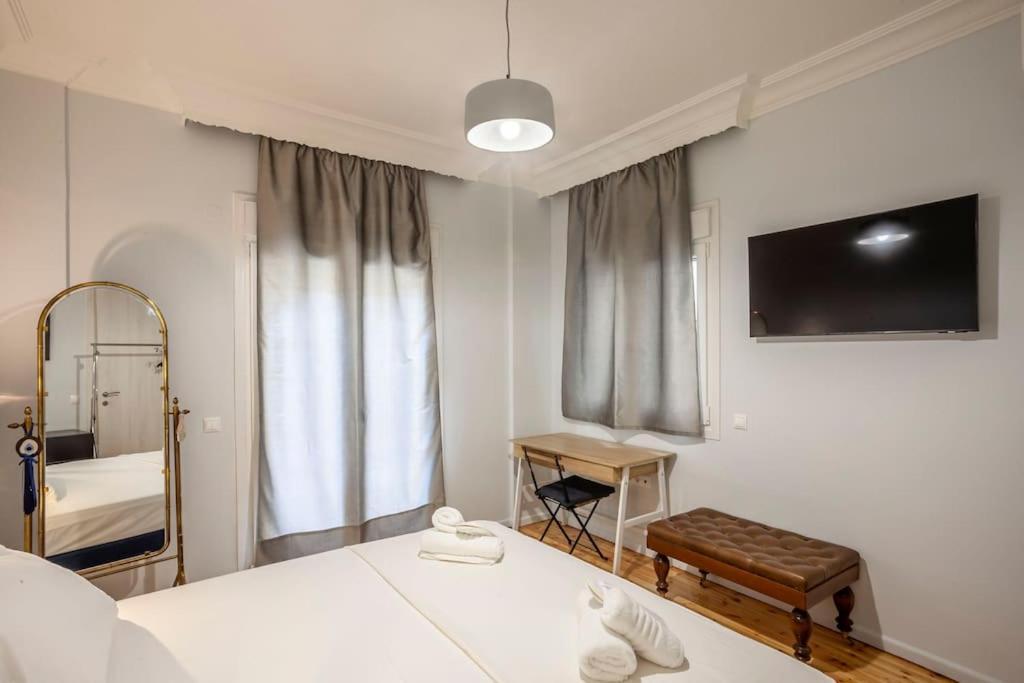 Karolou Ntil- Ground Floor Suite Saloniki Zewnętrze zdjęcie