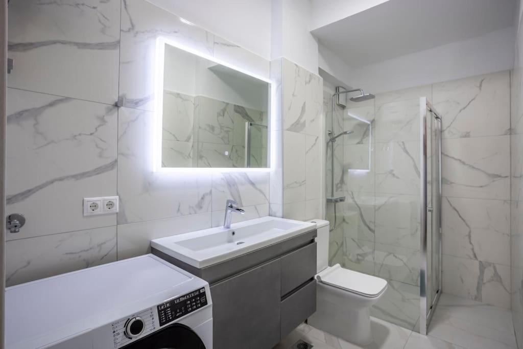 Karolou Ntil- Ground Floor Suite Saloniki Zewnętrze zdjęcie